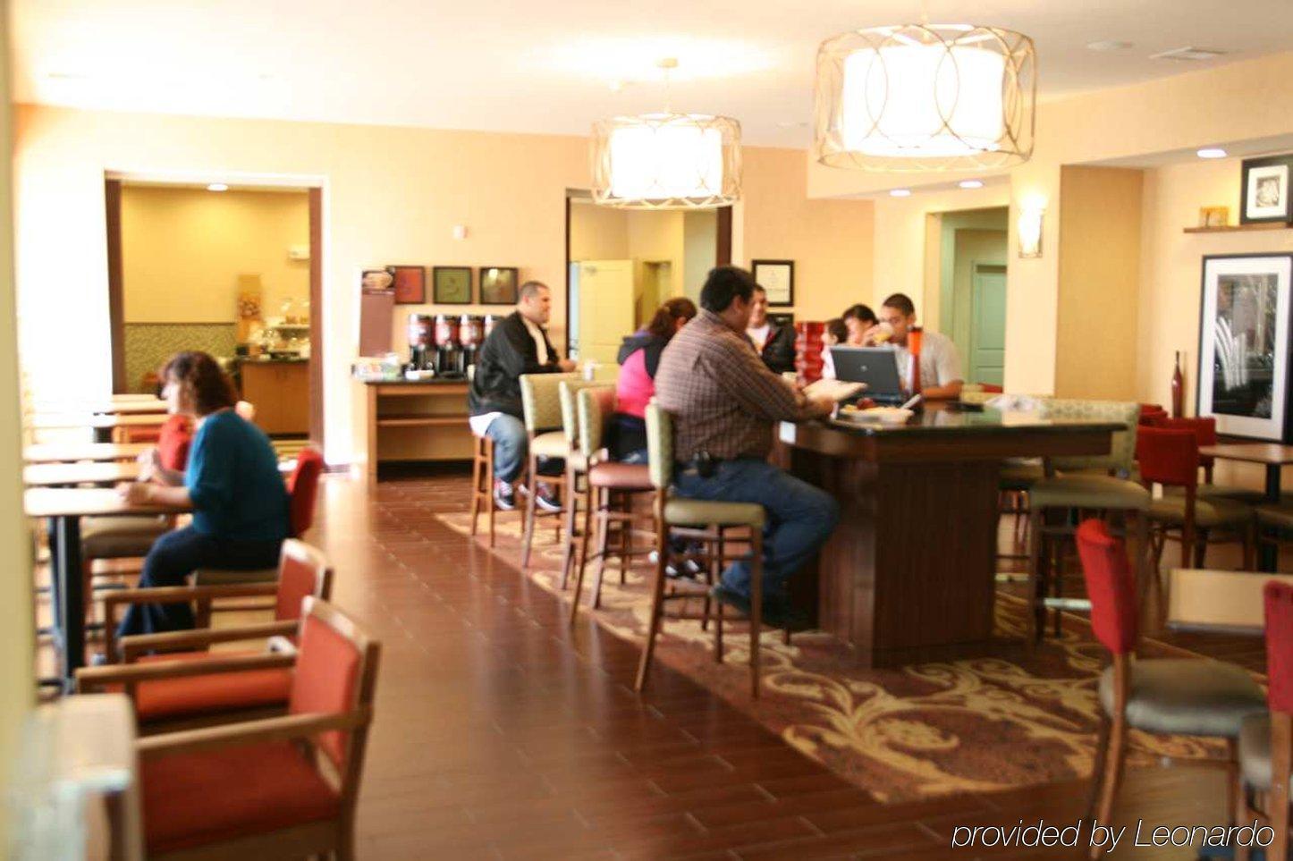แฮมป์ตัน อินน์ เดมิง เดมิง ร้านอาหาร รูปภาพ